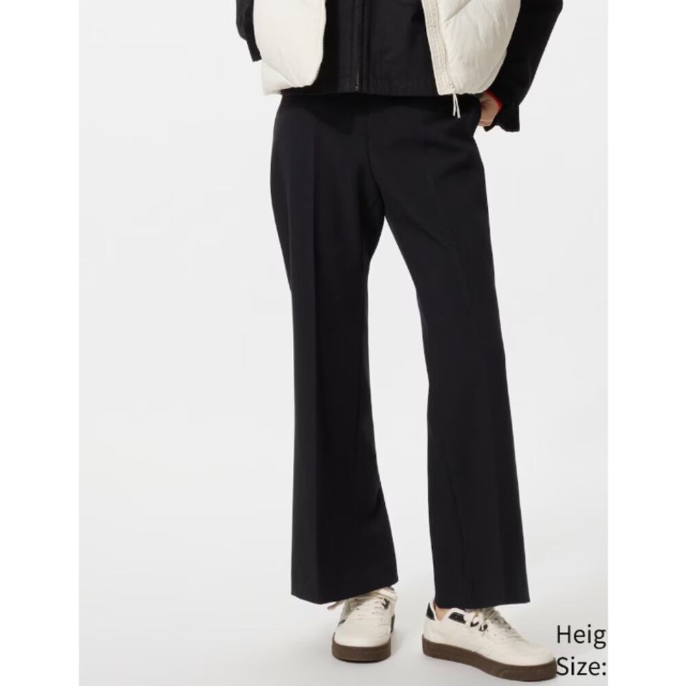 Uniqlo Smart Flare Pants in Black